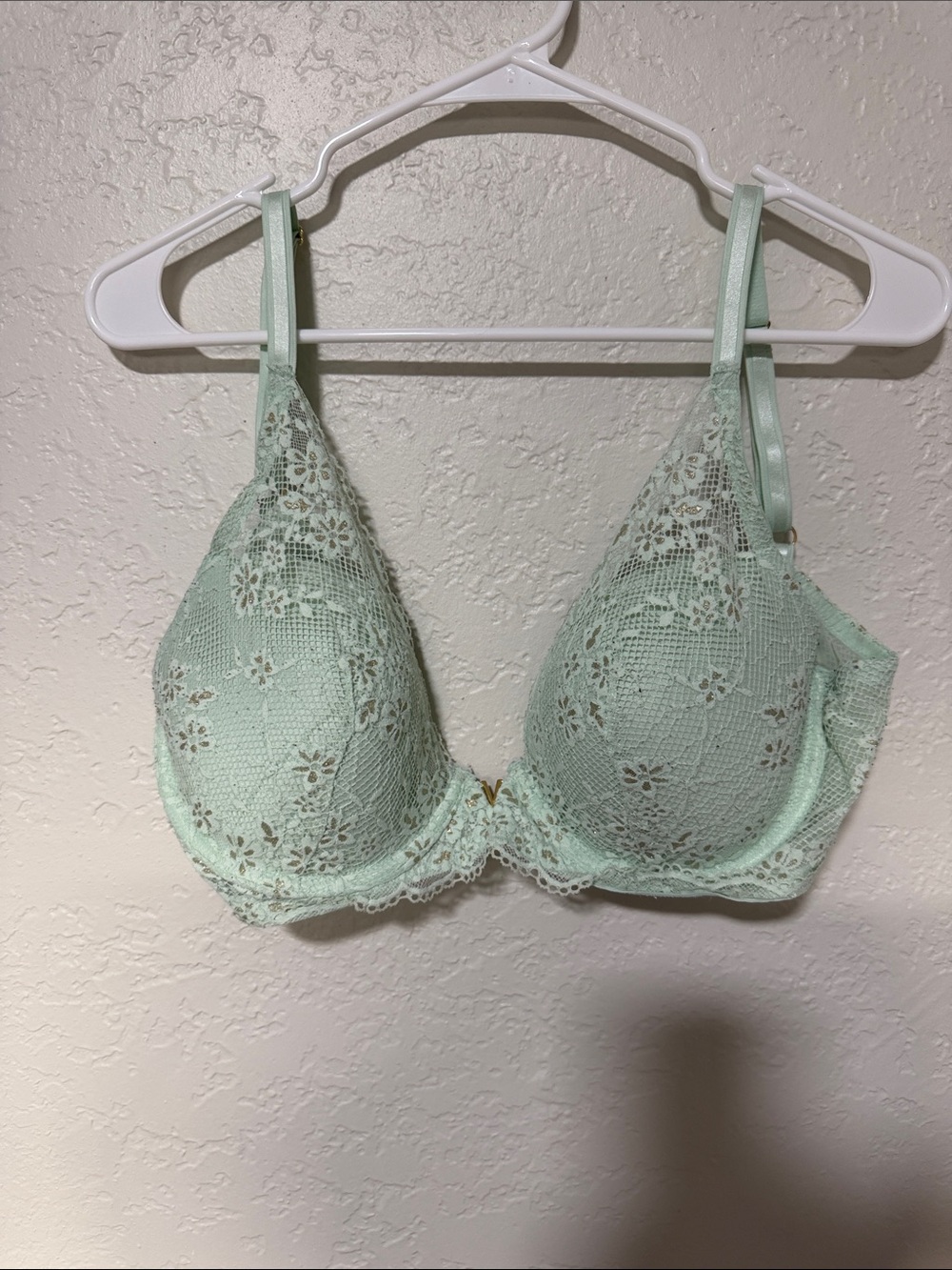 Victoria's Secret Mint Lace Push-Up Bra